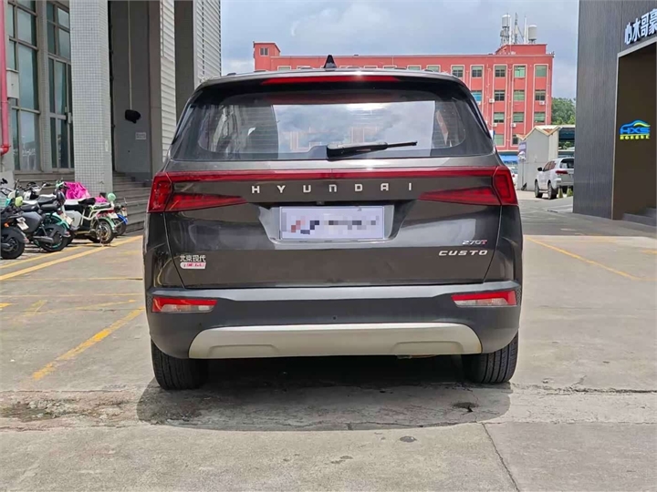 Custo 2021 270TGDi Luxury Edition LUX 2
