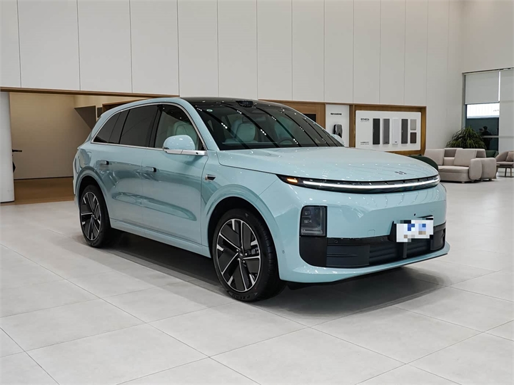 Li Auto 2026 L6 Pro Edition 2