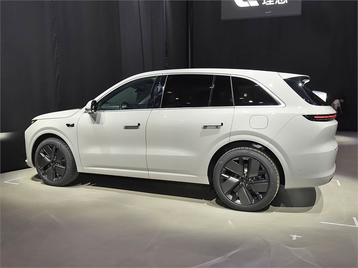 Li Auto 2026 L6 MAX Edition 3