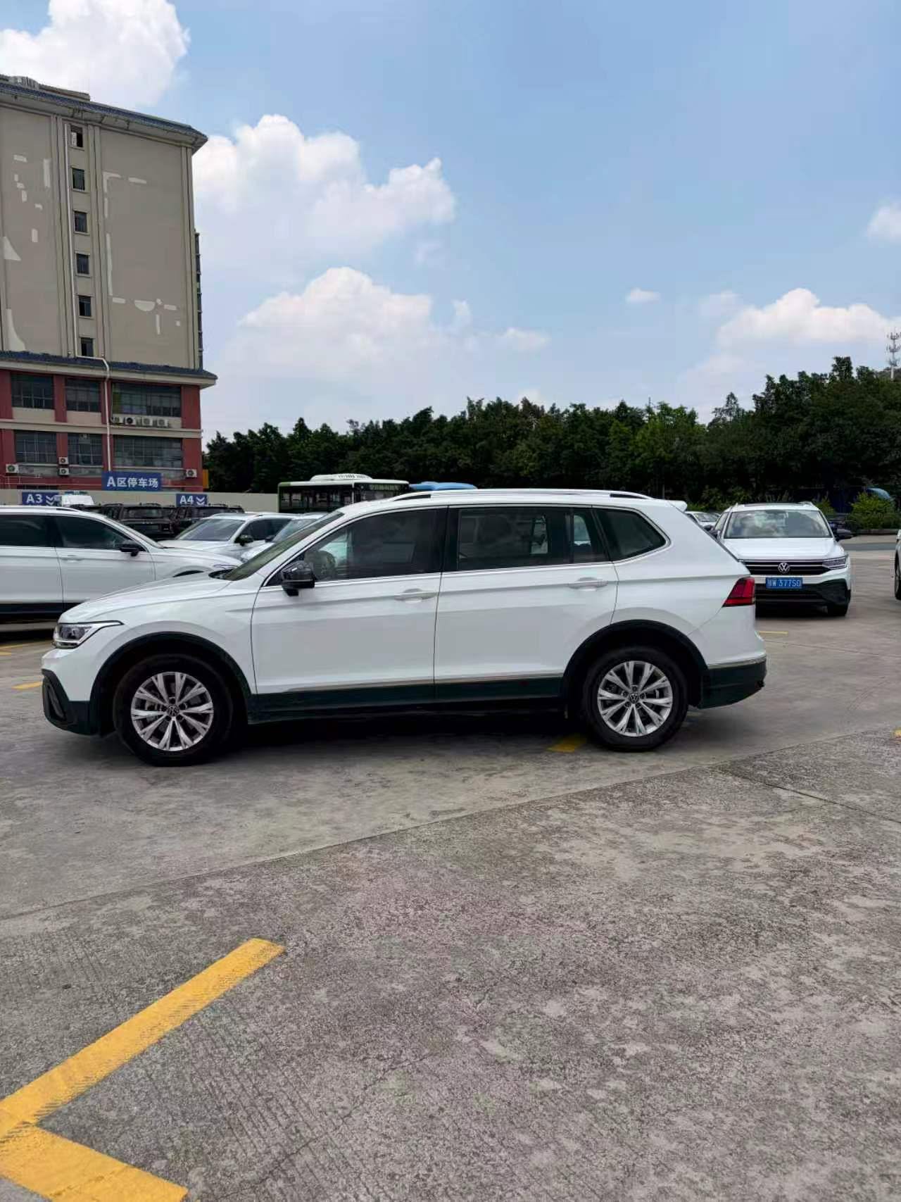 Volkswagen Tiguan L 2024 1.5T 3