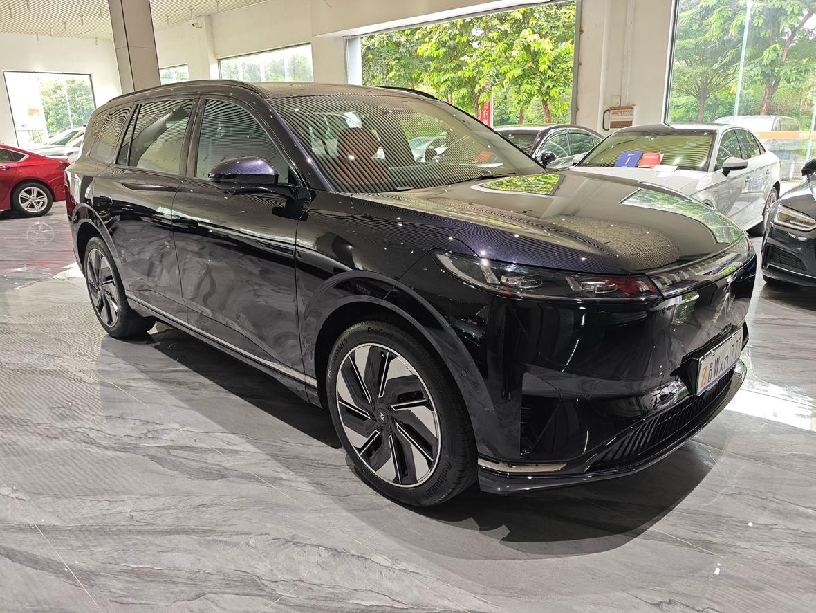Dongfeng eπ 008 2024 model, 210Max range-extending version, 6-seater